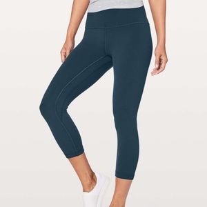 Lululemon Align 21" crop